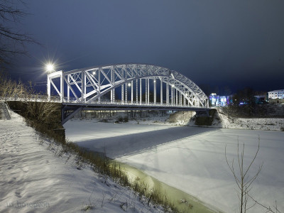 Арочный мост.